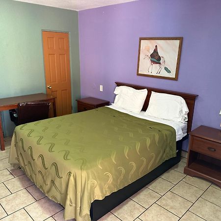 Western Inn Roswell Dış mekan fotoğraf