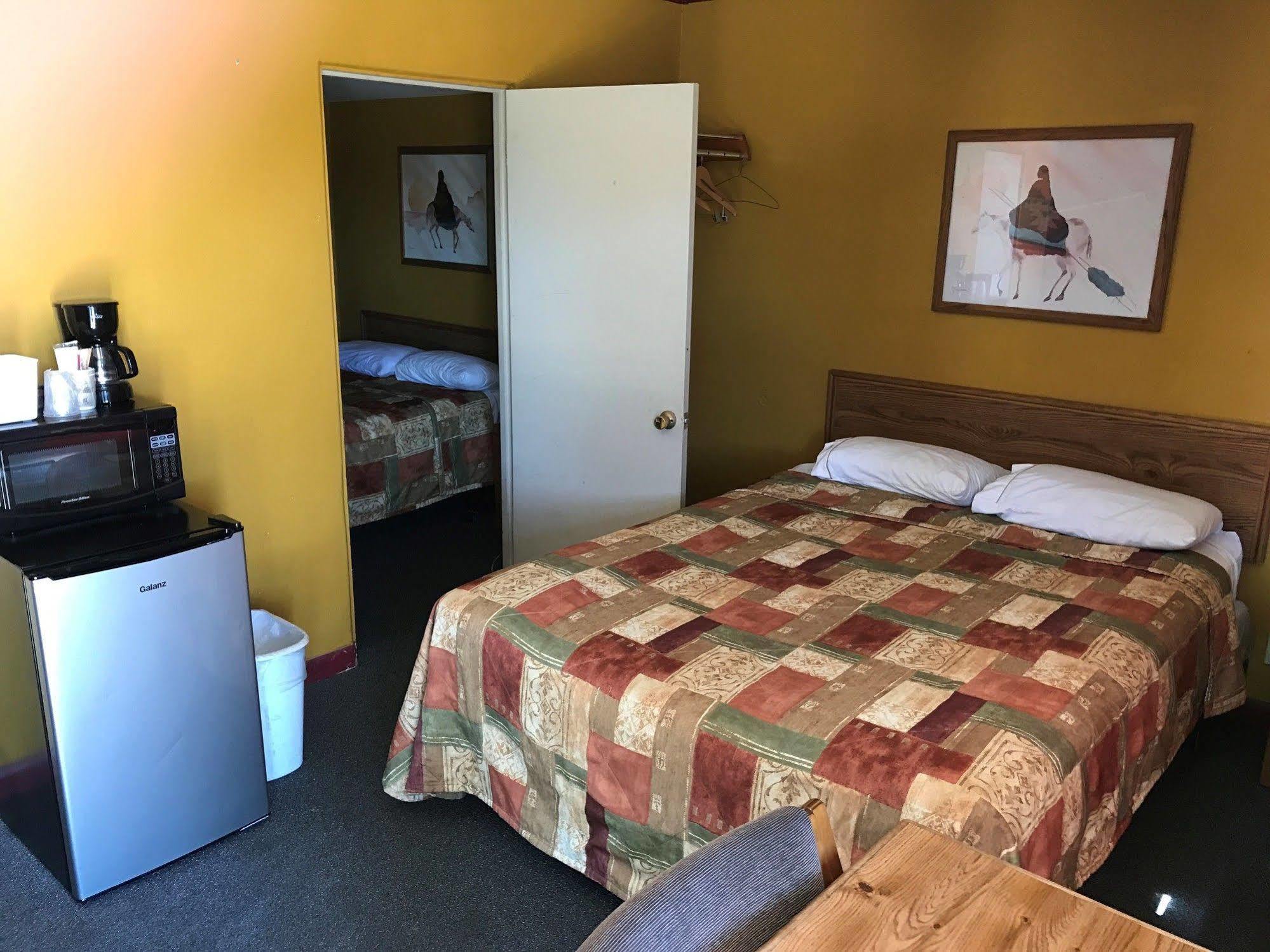 Western Inn Roswell Dış mekan fotoğraf